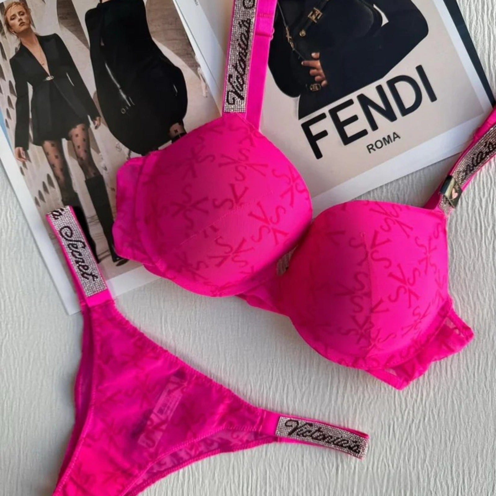 Victoria's Secret VS Pink